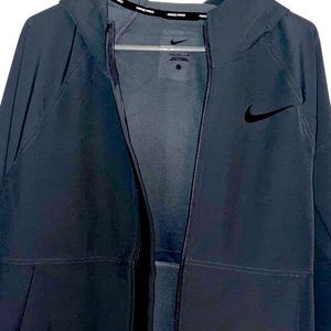 NEW Nike Pro Windbreaker Jacket